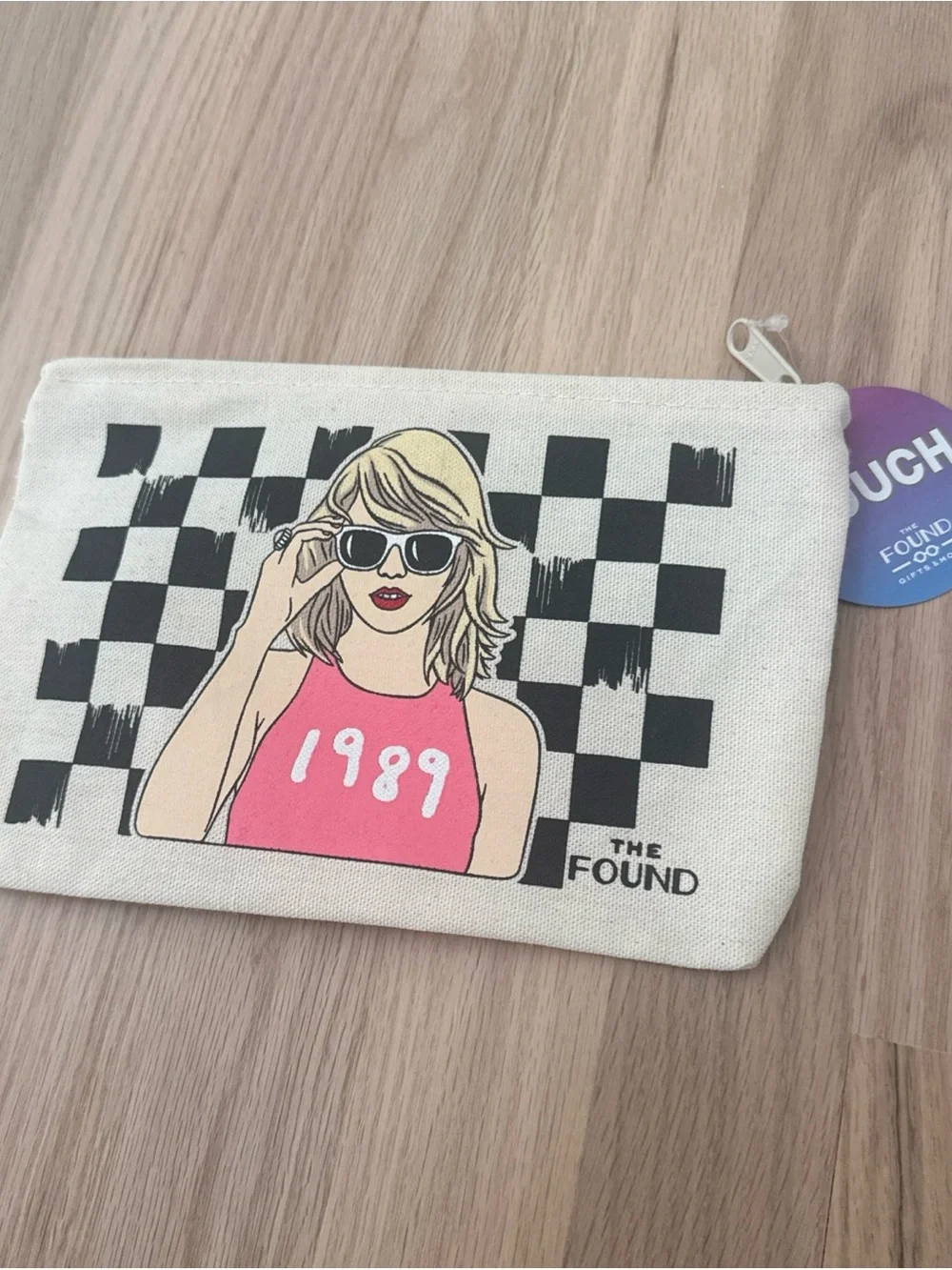 NWT Taylor Swift 1989 Canvas Make Up Bag Sunglasses By The Found